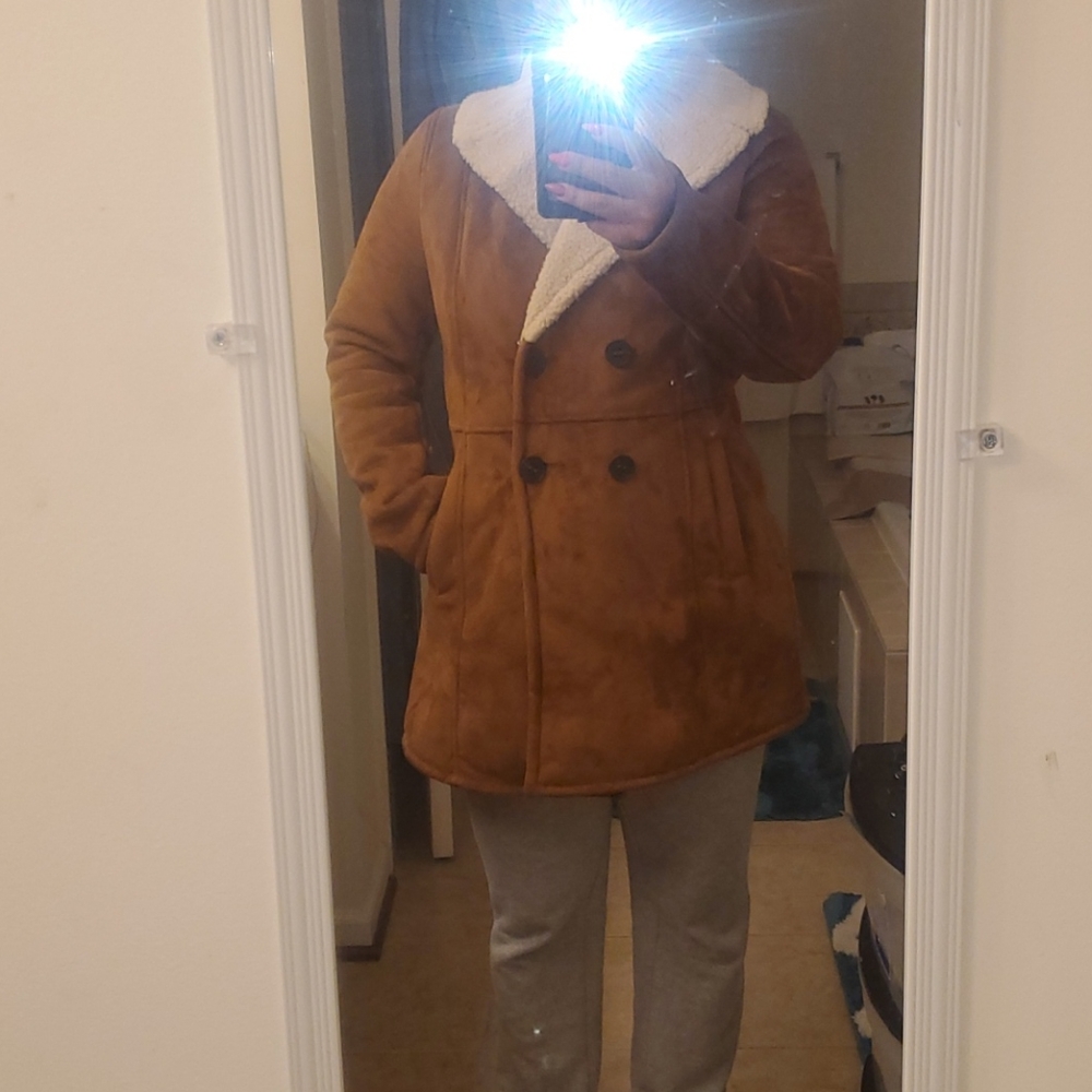Coat - Picture 5 of 5